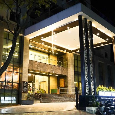 Bngv Mystic Premier Hotel Бангалор Экстерьер фото